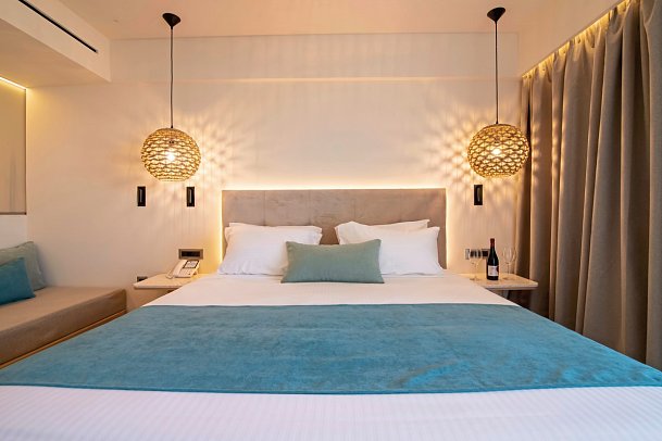 Pegasos Deluxe Beach Hotel - Wohnbeispiel Doppelzimmer Executive Meerblick (Zimmercodierung DTM)