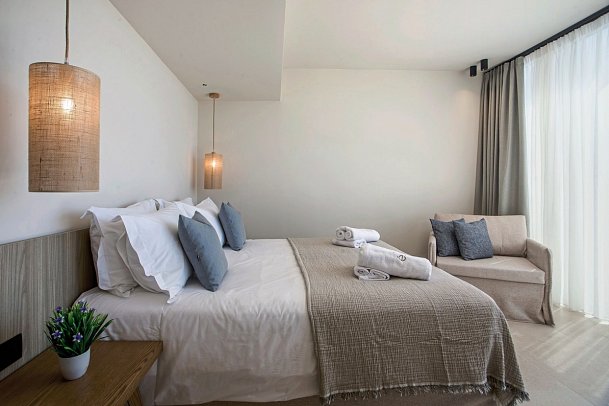 Este Elegant Suites & Villas - Wohnbeispiel Juniorsuite Privatpool (Zimmercodierung J1R)