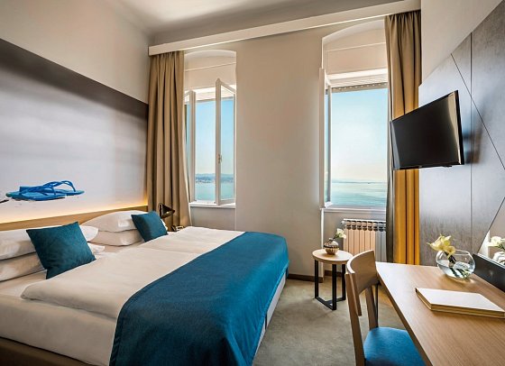 Hotel Istra - Wohnbeispiel Doppelzimmer Meerblick (Zimmercodierung D1M)