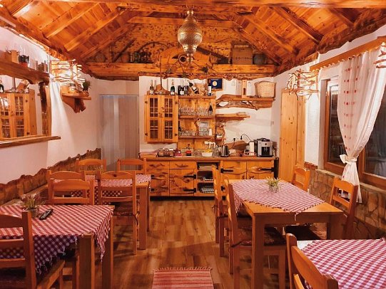 Plitvice Green Valley