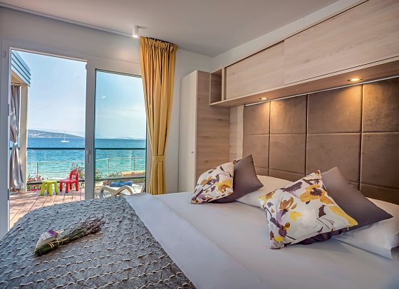 Valamar Camping Jezevac - Wohnbeispiel Lungomare Home für 4+2 (Zimmercodierungen CB3 & CB4)