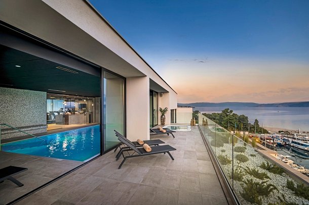 Aminess Younique Narrivi Hotel