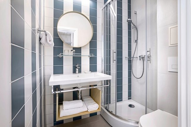 Sunny Krk by Valamar - Beispiel Bad Zimmer für 2 (Zimmercodierung DB2)