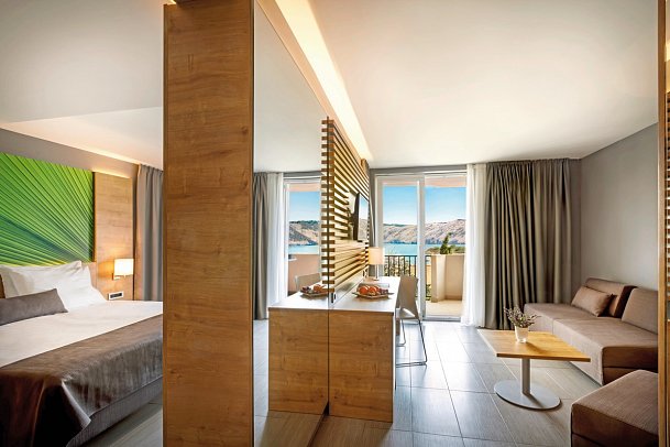 San Marino Resort Plaza Hotel - Wohnbeispiel Suite für 2 plus 3 (Zimmercodierung JBG)