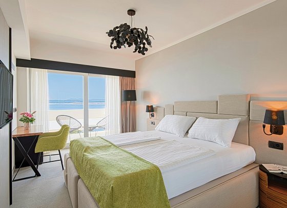 Omorika - Wohnbeispiel Doppelzimmer Premium Meerblick (Zimmercodierung DMM)