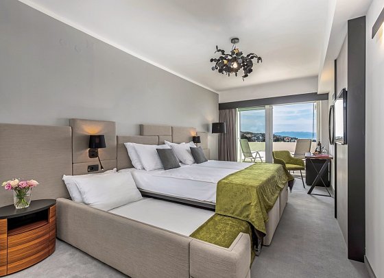 Omorika - Wohnbeispiel Doppelzimmer Superior Meerseite (Zimmercodierung DSC)