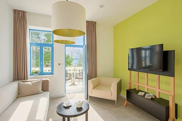 Boutique Hotel Esplanade - Wohnbeispiel Suite Premium Meerseite (Zimmercodierung WMC)