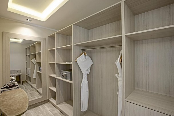 Sirena Beach Resort & Spa - Wohnbeispiel Suite Executive Meeresfront (Zimmercodierung WTO)