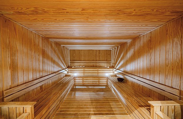 Sirena Beach Resort & Spa