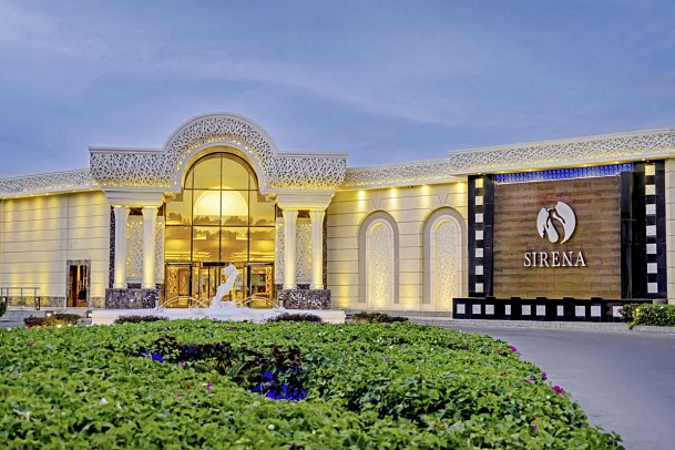 Sirena Beach Resort & Spa