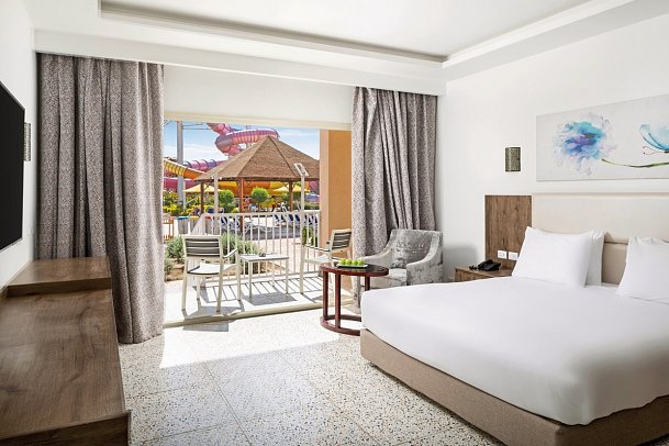 Pickalbatros Portofino Villaggio Resort - Wohnbeispiel Familienzimmer Deluxe Poolblick (Zimmercodierung FDP)