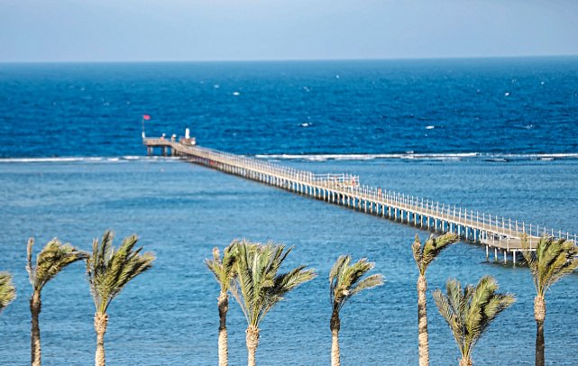 Blend Elphistone Resort