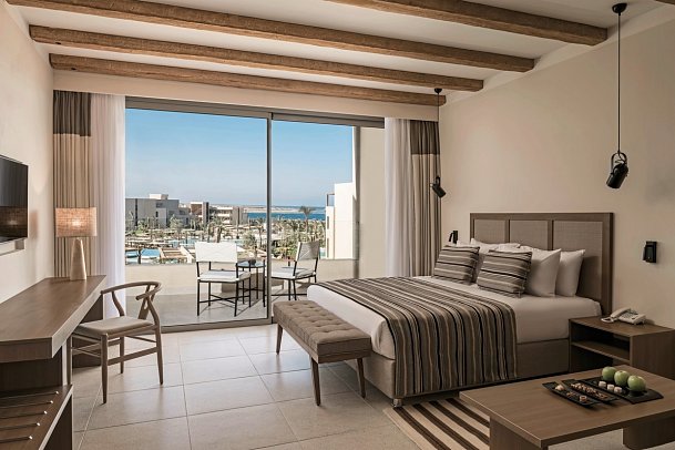 JAZ Elite Riviera - Wohnbeispiel Familienzimmer Deluxe Poolblick (Zimmercodierung FDP)