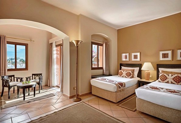 Steigenberger Coraya Beach - Doppelzimmer Deluxe Poolblick (Zimmercodierung DDP)