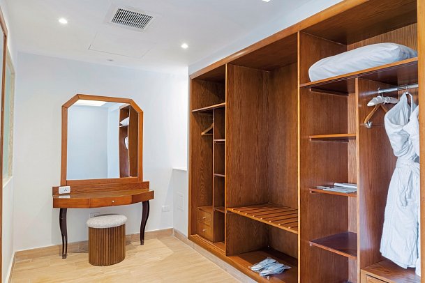 Diamond Beach by Pearl Resort - Wohnbeispiel Suite Swim Up (Zimmercodierungen WBQ & W2Q)