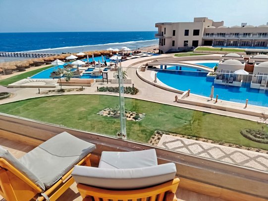 Diamond Beach by Pearl Resort - Beispiel Balkon Suite Meeresfront obere Etage (Zimmercodierung W7O)