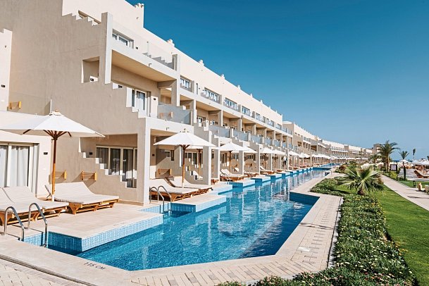 Diamond Beach by Pearl Resort