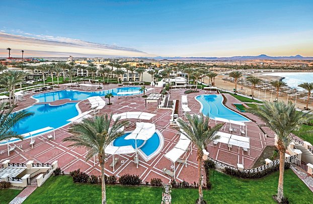 JAZ Lamaya Resort