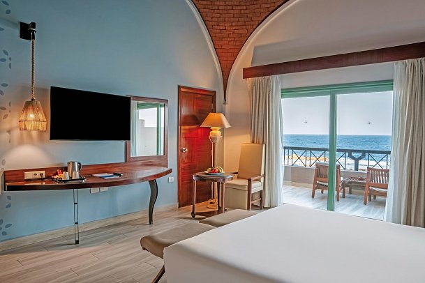 Sentido Akassia Beach by Pearl Resorts - Beispiel Balkon Doppelzimmer Superior Meeresfront (Zimmercodierungen D1M, DCM & DSO)