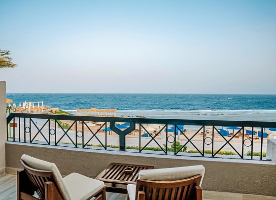 Sentido Akassia Beach by Pearl Resorts - Beispiel Balkon Doppelzimmer Superior Meeresfront (Zimmercodierungen D1M, DCM & DSO)