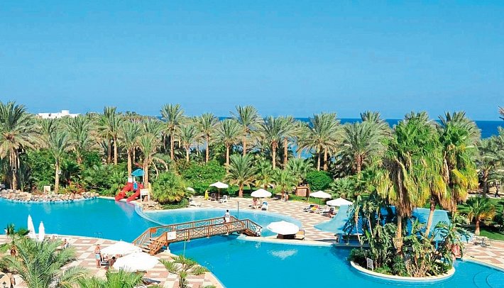 Brayka Bay Resort