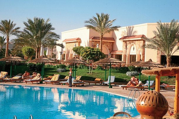 Flamenco Beach & Resort