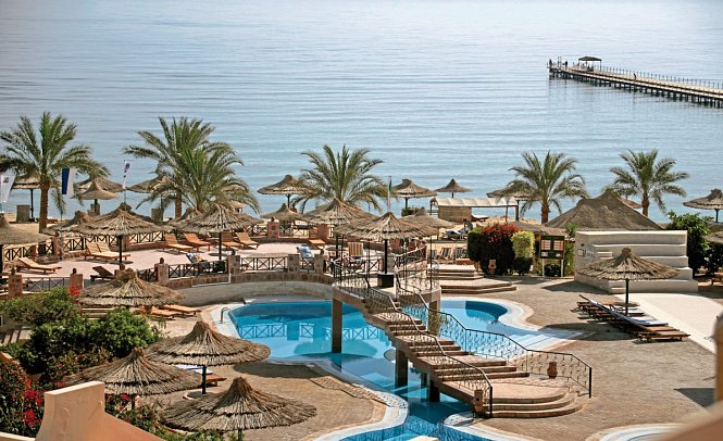 Flamenco Beach & Resort