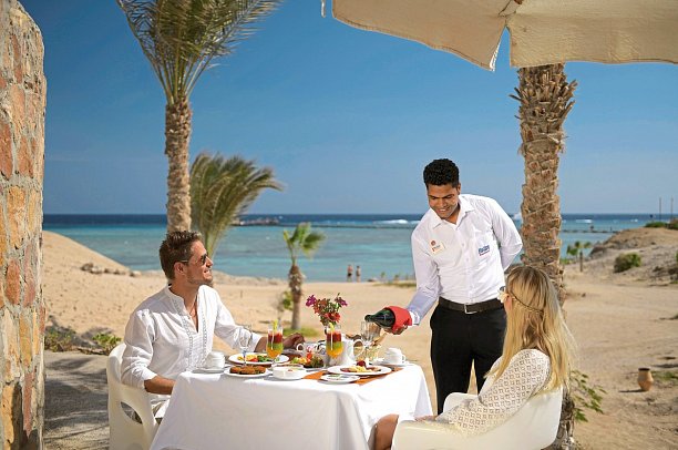 Three Corners Fayrouz Plaza Beach Resort
