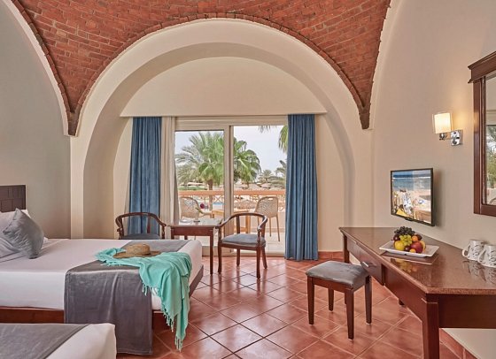 Three Corners Sea Beach Resort - Wohnbeispiel Doppelzimmer Komfort Gartenblick (Zimmercodierungen DFG & DCG)