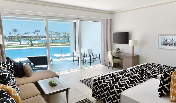 Steigenberger Resort Alaya - Wohnbeispiel Doppelzimmer Deluxe Swim-Up Meerblick (Zimmercodierung DDO)