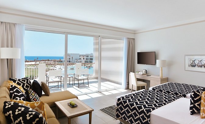 Steigenberger Resort Alaya - Wohnbeispiel Doppelzimmer Deluxe Meerblick (Zimmercodierung DDM)