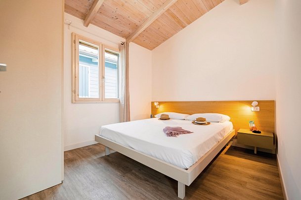 Natural Village Resort - Wohnbeispiel Silver Chalet (Zimmercodierung CB3)