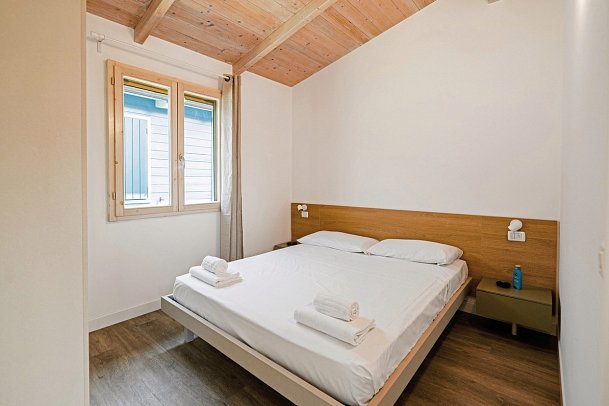 Natural Village Resort - Wohnbeispiel Crystal Chalet (Zimmercodierung CB2)