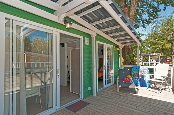 Marina Family Resort - Wohnbeispiel MH Lodge Deluxe (Hunde erlaubt) (Zimmercodierung CB2)