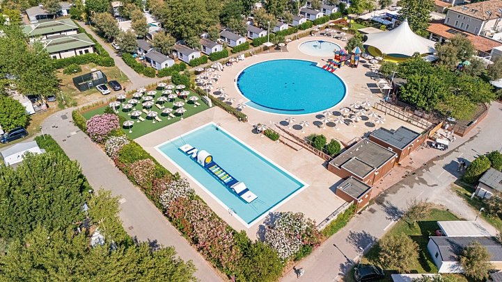 Vigna sul Mar Family Collection