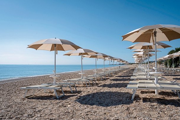 La Risacca Family Collection