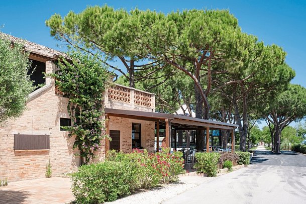 La Risacca Family Collection