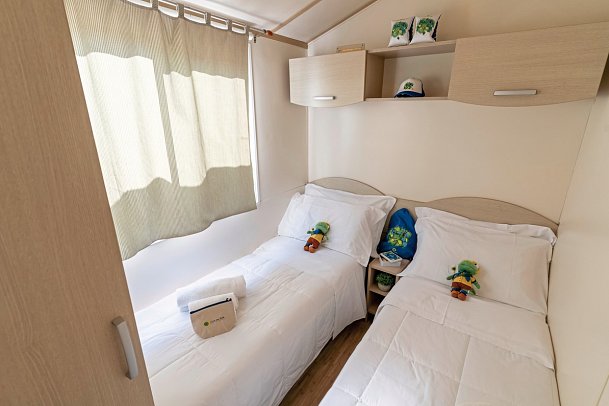 Roseto degli Abruzzi Easy Camping Village - Wohnbeispiel Lodge Standard (Zimmercodierung CB2)