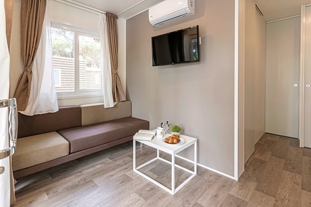 Roseto degli Abruzzi Easy Camping Village - Wohnbeispiel Lodge Superior (Zimmercodierung CB3)