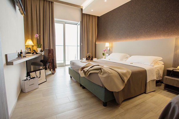 Hermitage - Wohnbeispiel Doppelzimmer Meerblick (Zimmercodierung DBM)