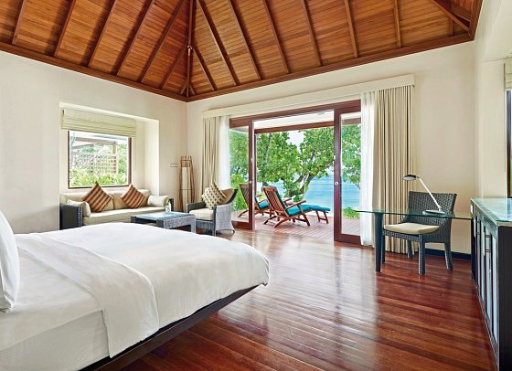 NIVA Labriz Seychelles - Wohnbeispiel Beach Villa (Zimmercodierungen VBM, VHM & VO8)