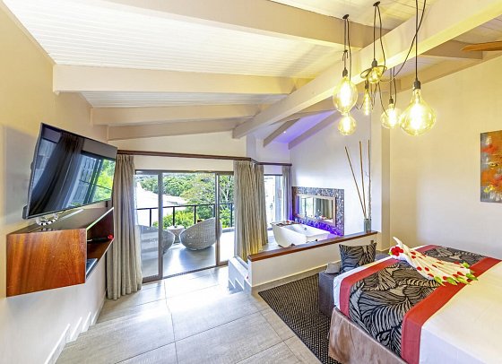 Coco de Mer & Black Parrot Suites - Wohnbeispiel Junior Suite (Zimmercodierungen JB1, JH1 & JH2)