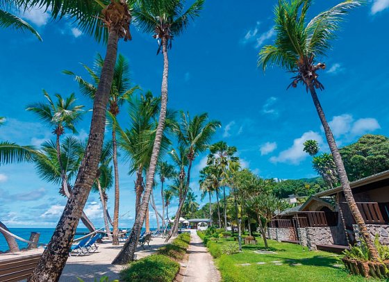 Coco de Mer & Black Parrot Suites