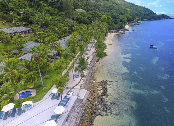 Coco de Mer & Black Parrot Suites