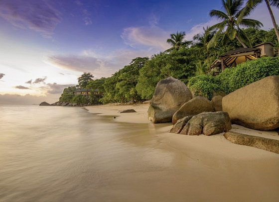 Coco de Mer & Black Parrot Suites