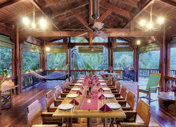 Playa Nicuesa Rainforest Lodge - Restaurant