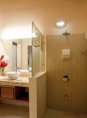 Tango Mar Beachfront Boutique Hotel & Villas - Badbeispiel (Zimmercodierung WB1)