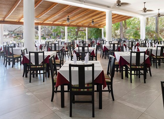 Occidental Tamarindo