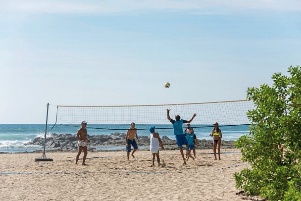 Occidental Tamarindo