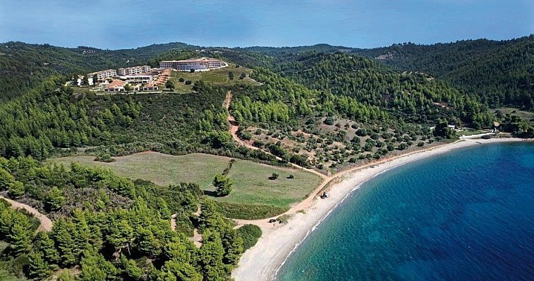 Ajul Luxury Hotel & Spa Resort